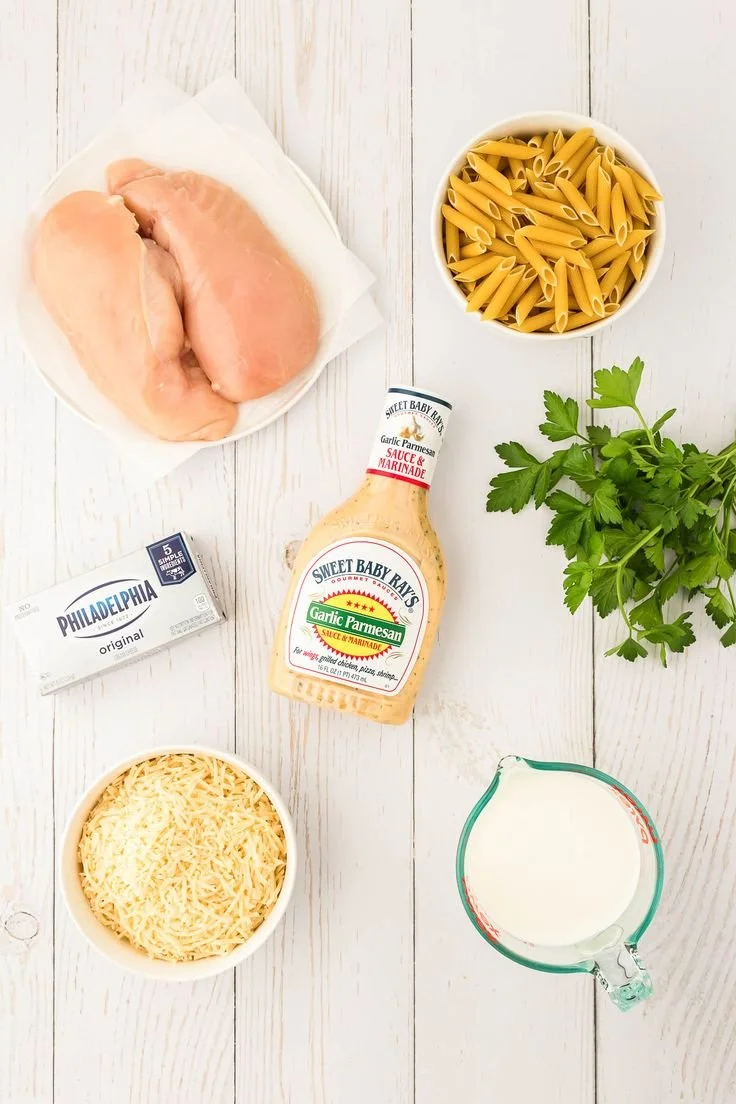 Crockpot Garlic Parmesan Chicken Pasta dish served in a bowl
