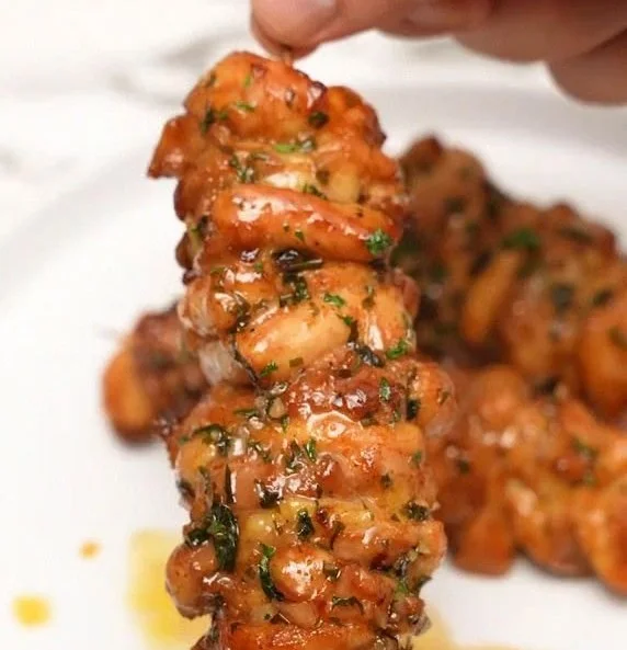 Garlic Herb Chicken Skewers