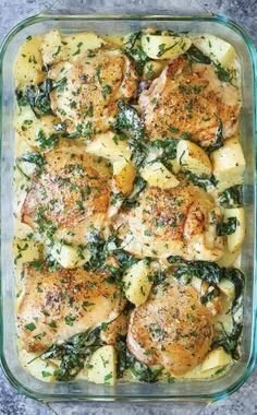 Weekly meal planning ideas and recipes for easy dinners.