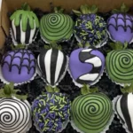 halloween chocolate covered strawberries hallowe 2026 08 06 181911 1