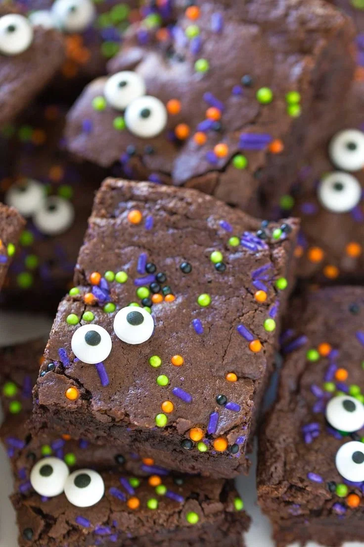 Spooky eyed Halloween brownies, dairy-free and egg-free dessert.
